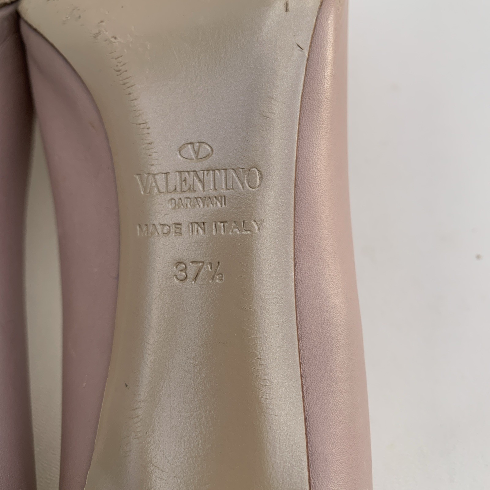Valentino Pink Nude Heels Pumps Sz 37.5 Fits 7