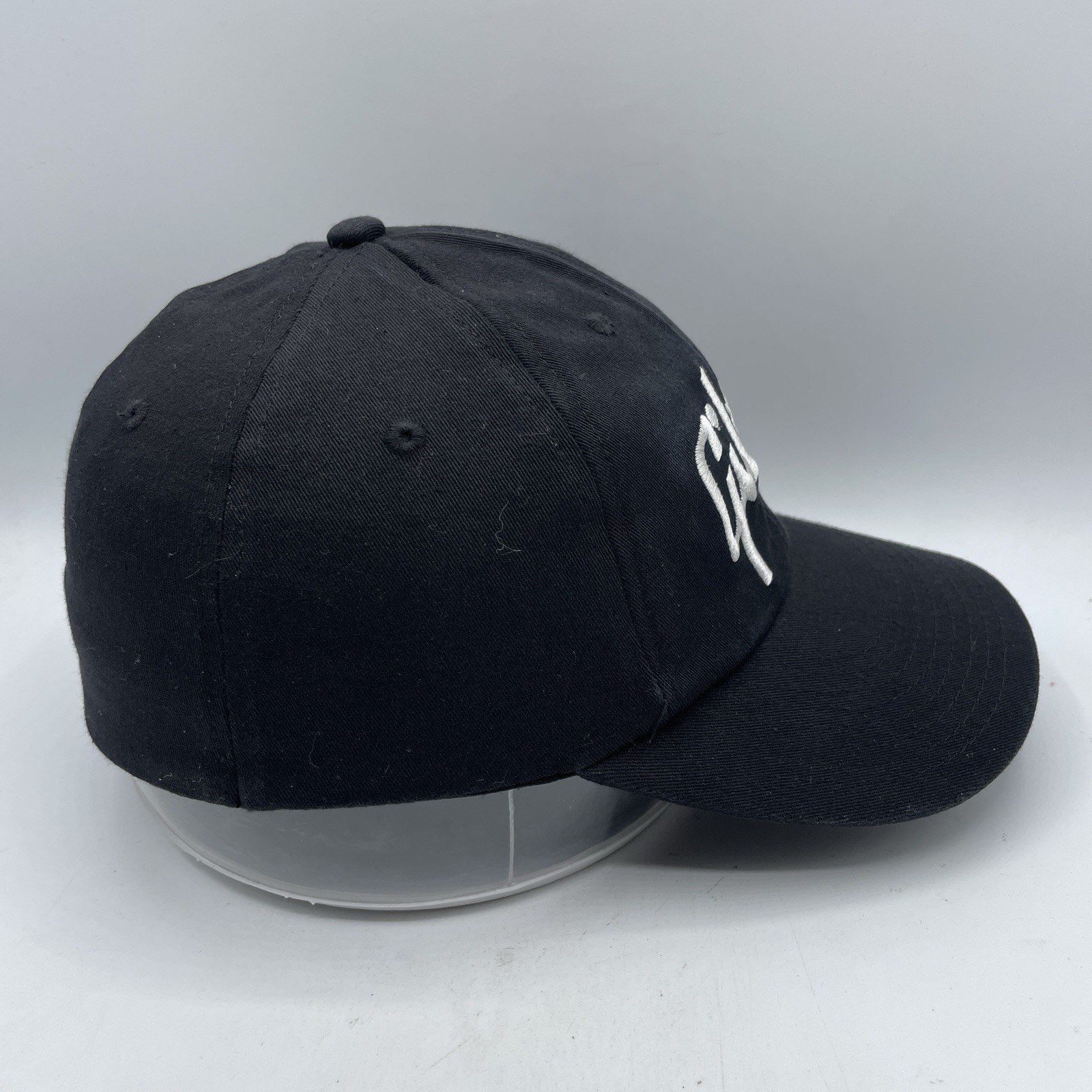Gibson Guitars Hat Adult Flex Fitted One Size Black Baseball Cap Log Stretch