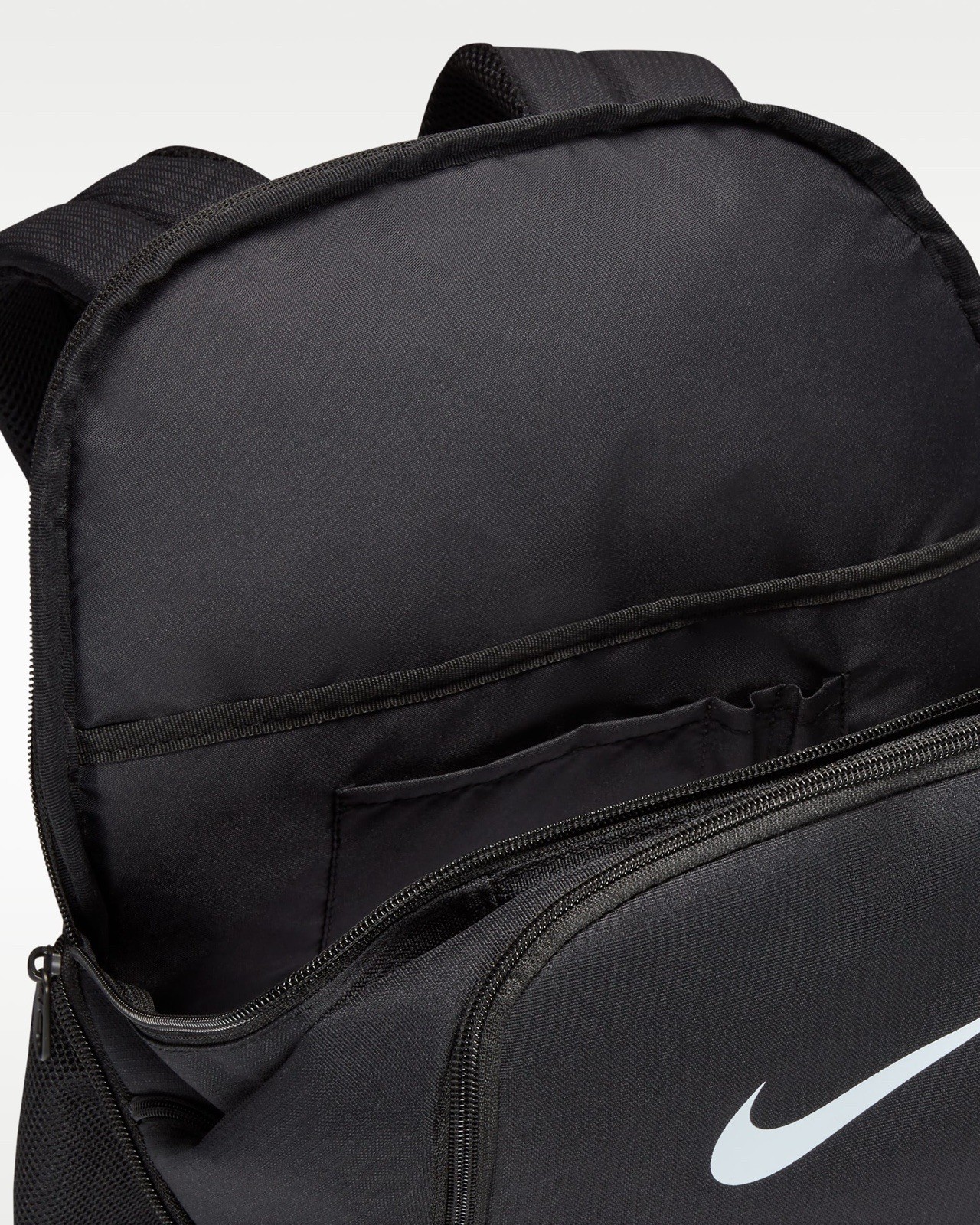 Nike Brasilia Medium School Gym Backpack Book Bag Black DH7709-010 New