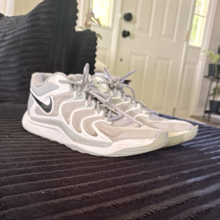 Nike KD 17 TB Wolf Grey Low Top Mesh Men’s Athletic Sneakers FV1307-002