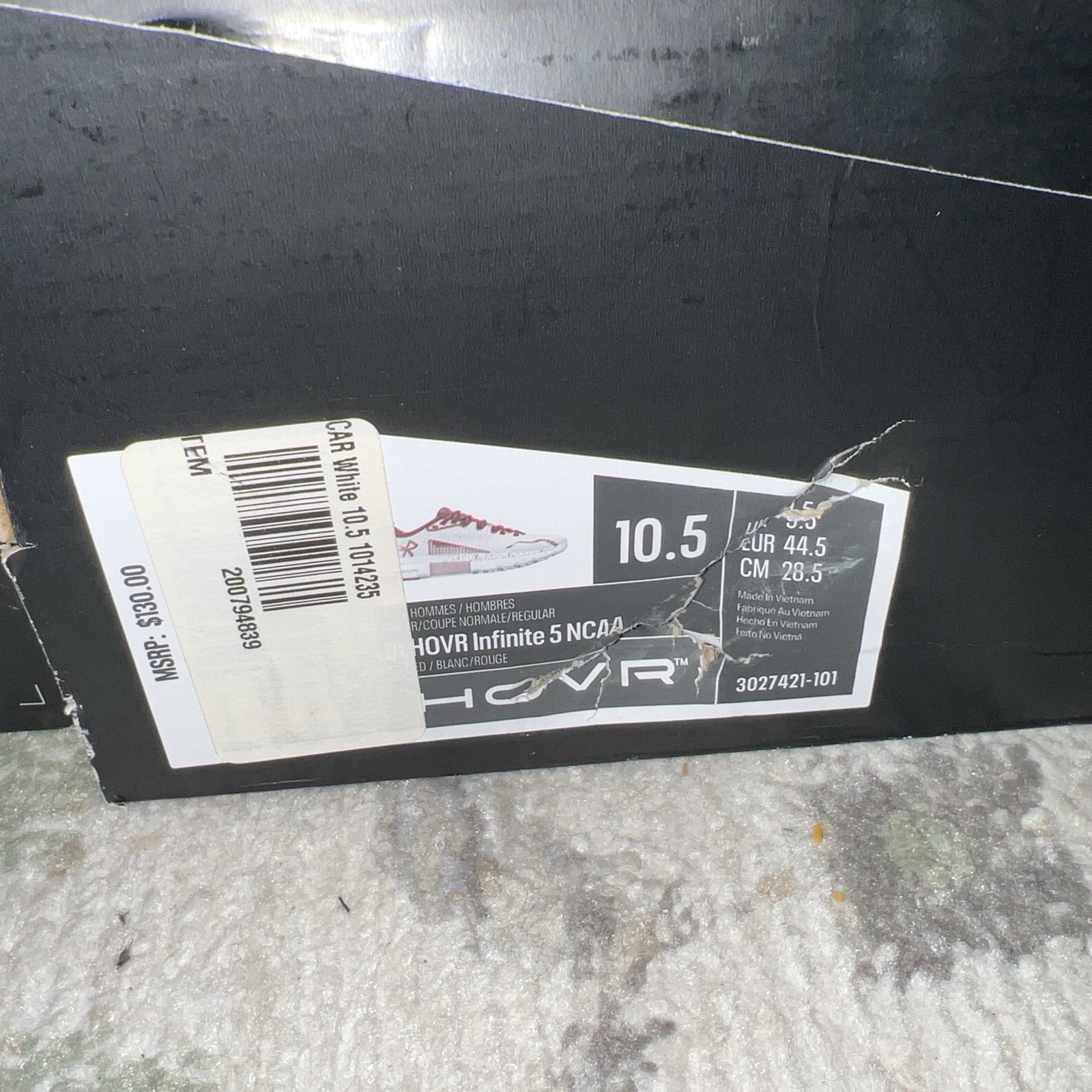 Under Armour UA Spawn 5 South Carolina Gamecocks Shoes both pairs in excellent