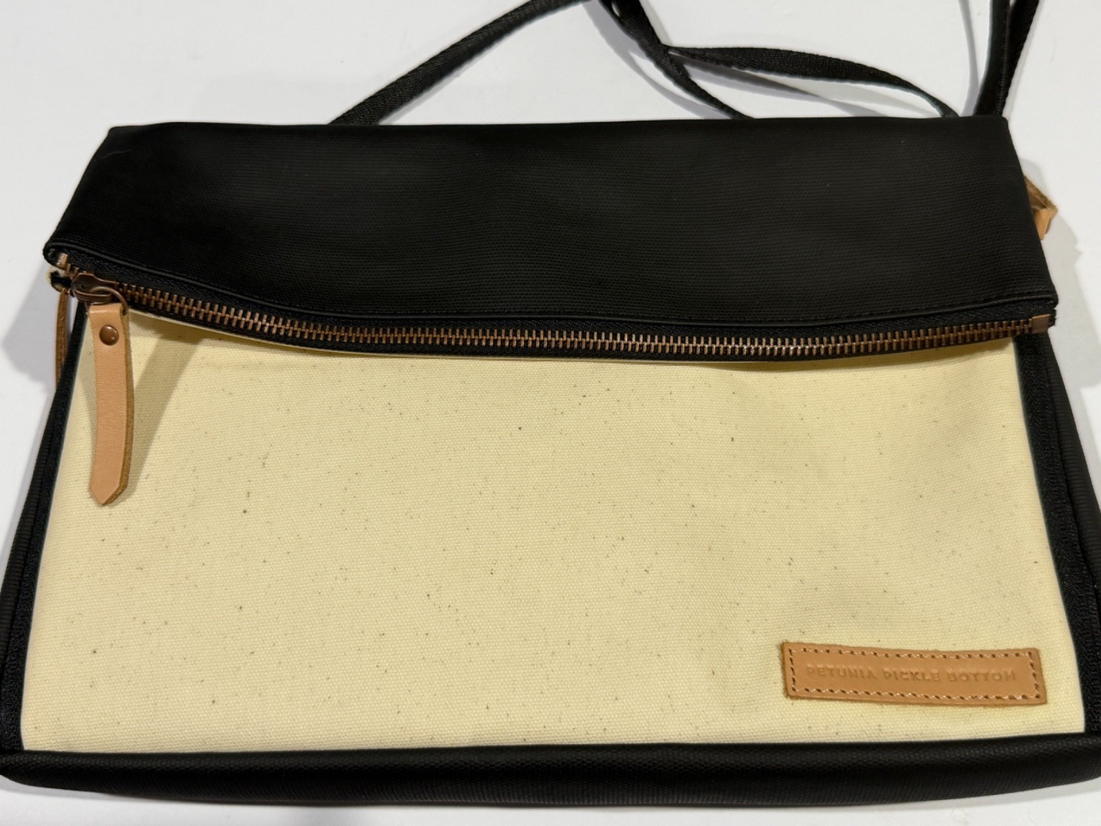 NWOT Petunia Pickle Bottom Crossover Clutch Black Stone Diaper Bag Baby