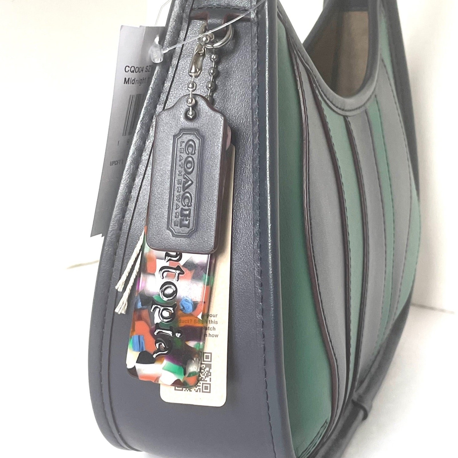 Coach Coachtopia Ergo Bag CQ004 Wavy Stripe Green Leather 90s Shoulder Bag