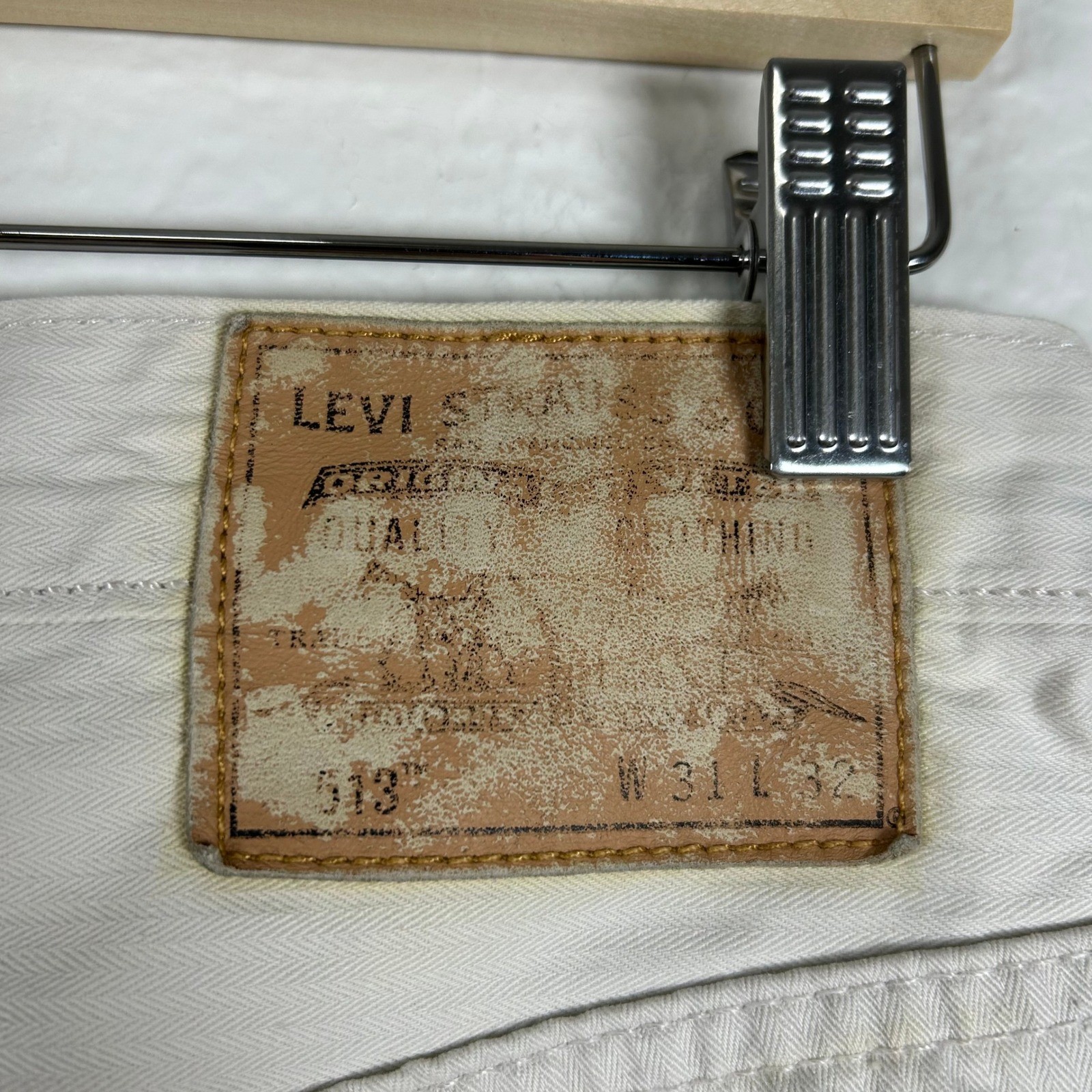 Levi’s 513 Slim Straight Pants Cream Herringbone Textured Cotton Size 31×32
