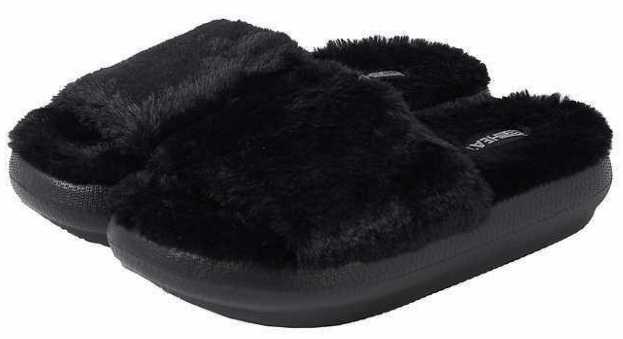 32 Degrees Heat Plush Fuzzy Warm Slippers Faux Fur Cushion Slides, Black