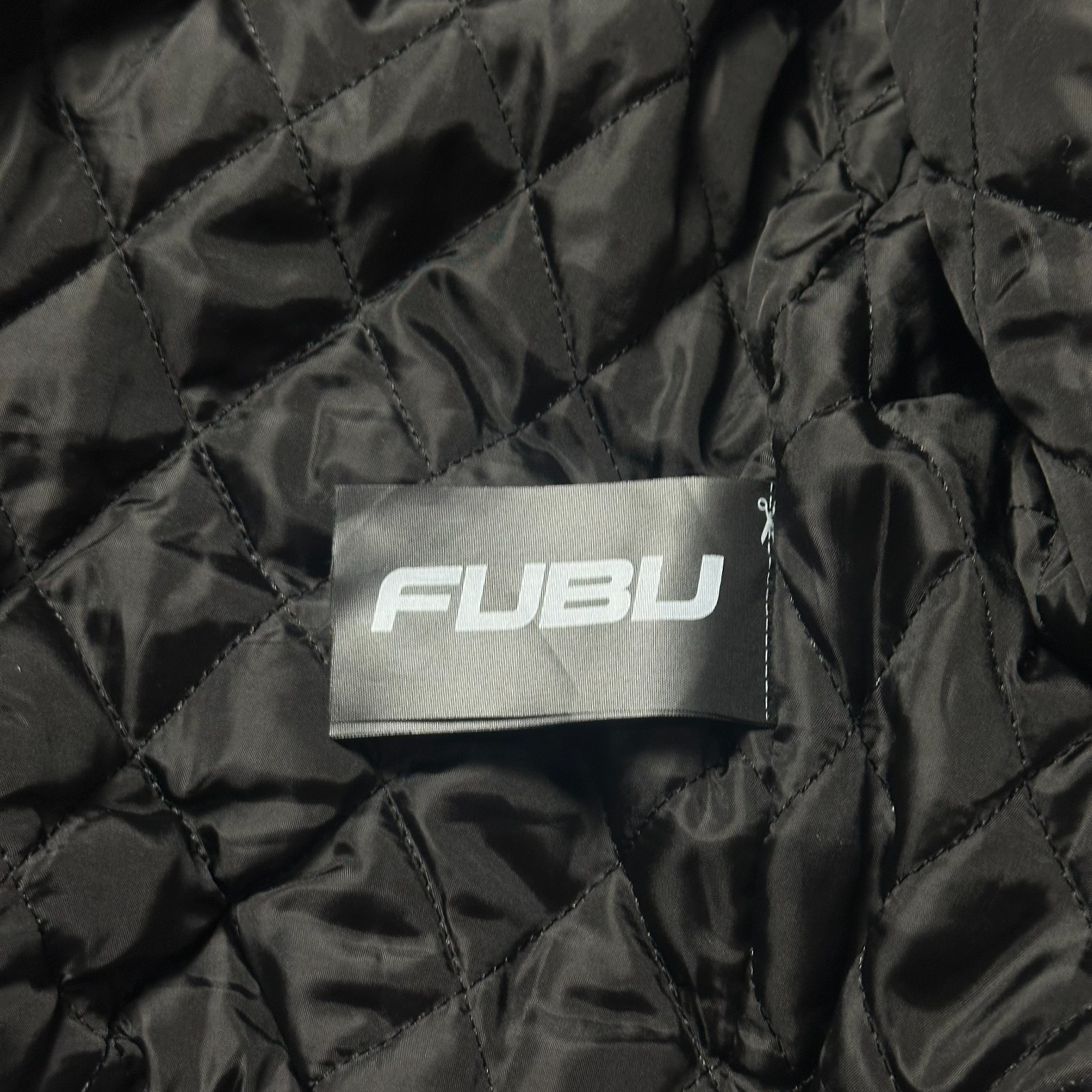 FUBU 05 Eco Leather Bomber Jacket Spellout Mens Size S ( M ) Rap Hip Hop Y2K
