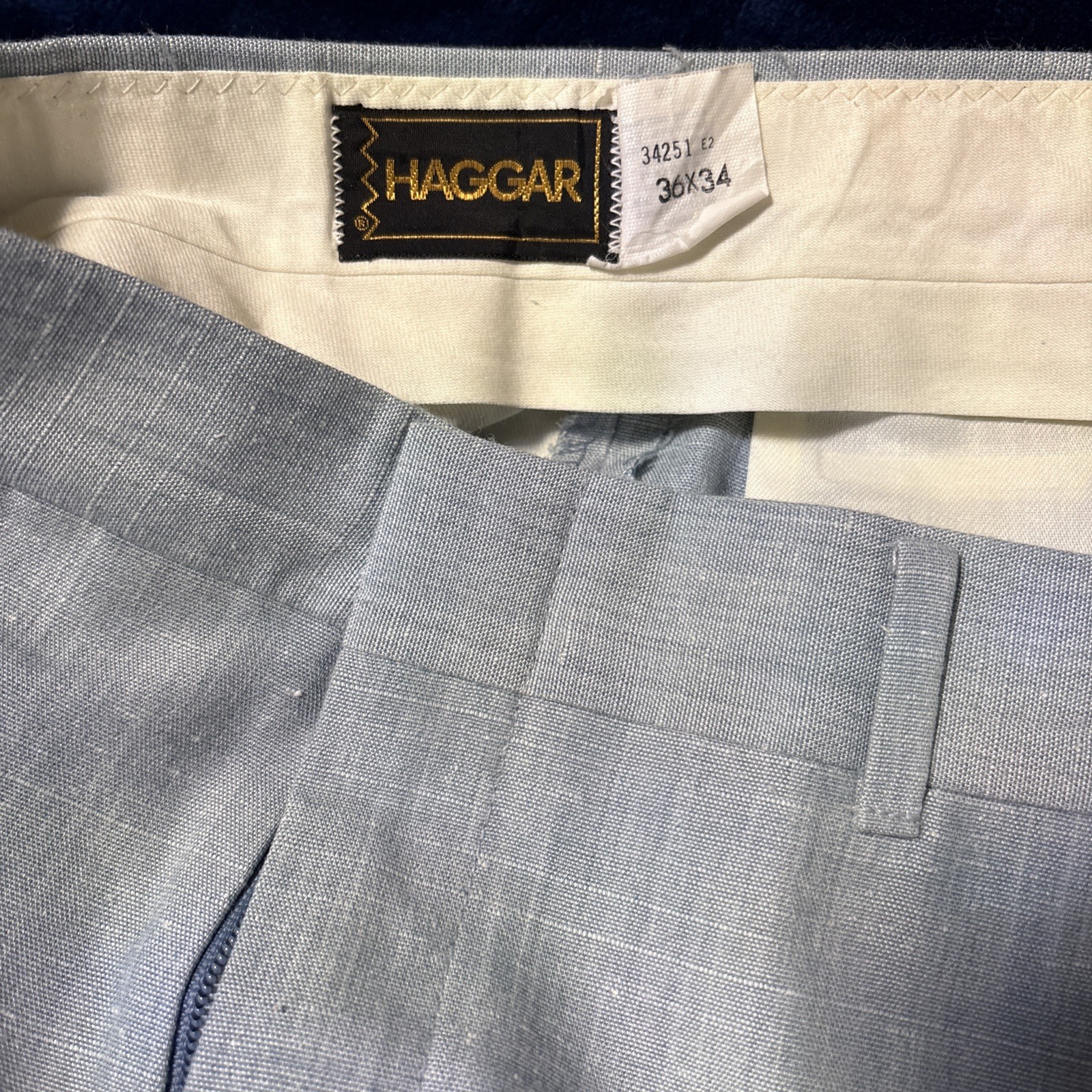 Haggar Flat Front Dress Pants Mens 36 light Blue Dacron Polyester Worsted Wool