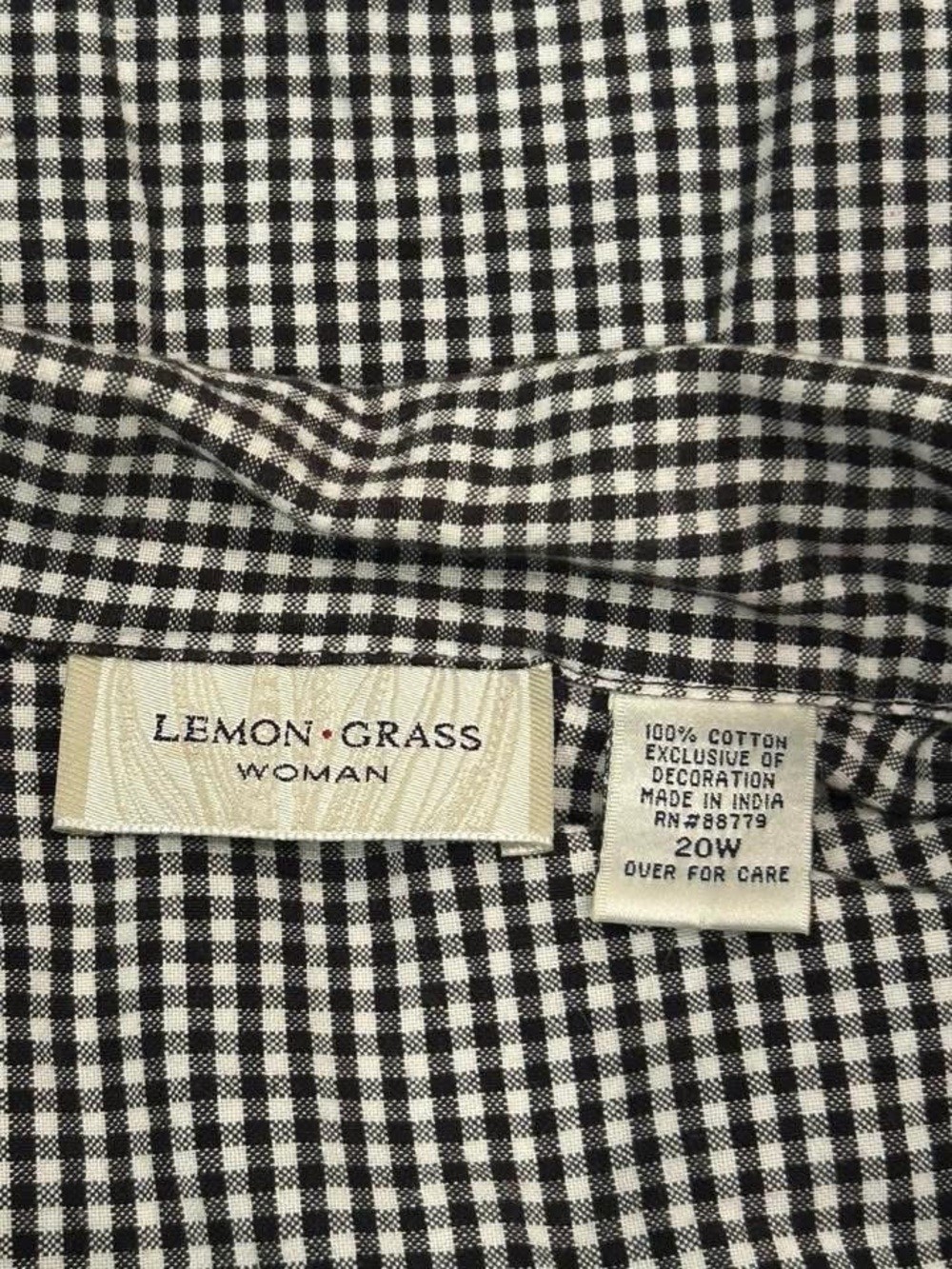 Vintage Gingham Short-Sleeve Button-Down Shirt with Floral Embroidery