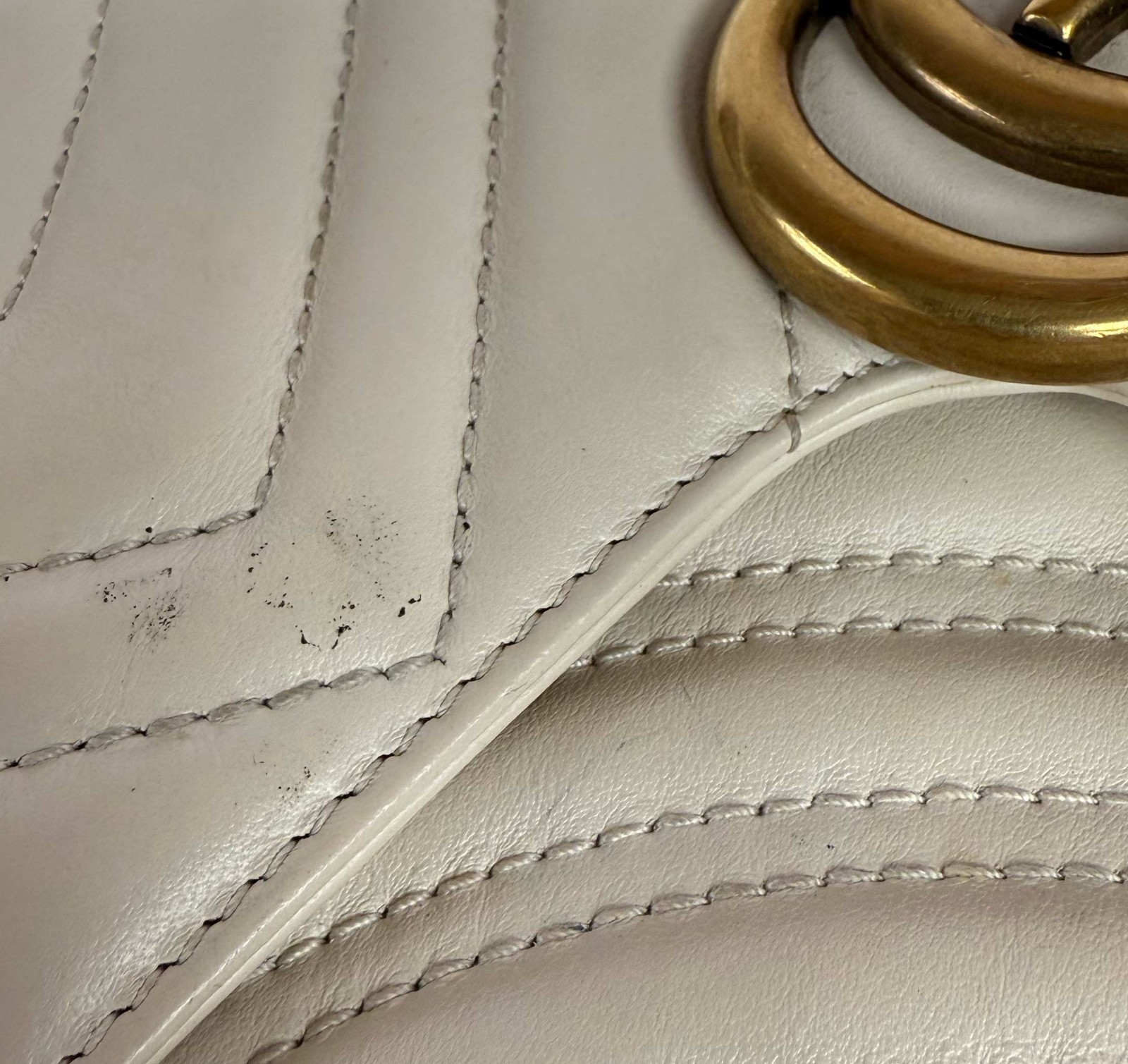 Gucci GG Marmont Small Matelasse Shoulder Bag Beige Small Entrupy Authenticity