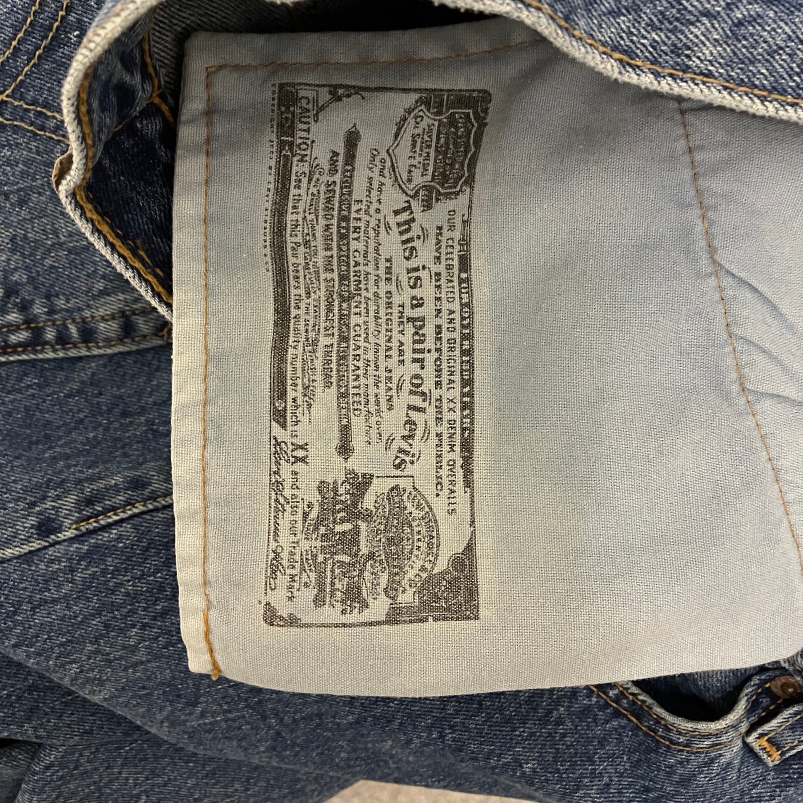 Vintage 2003 Levi’s 501 Jeans W31 L28 Blue Denim Straight Leg Button Fly