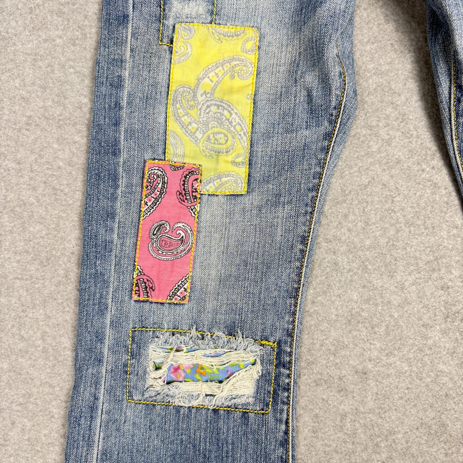Levi’s 513 Slouch Bootcut Jeans Womens Juniors 5M Medium Wash Low Rise Denim
