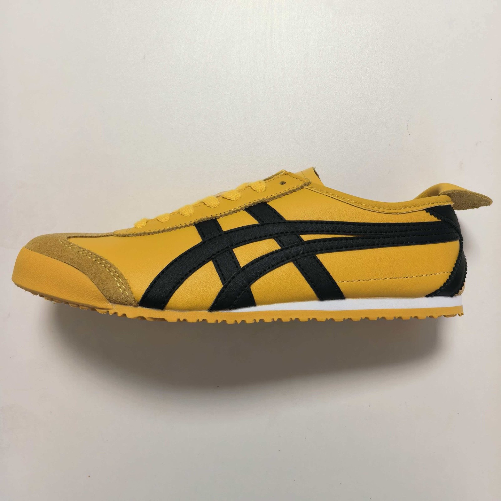 Onitsuka Tiger Mexico 66 “Kill Bill” 1183C102-751 Yellow / Black Men’s Sneakers