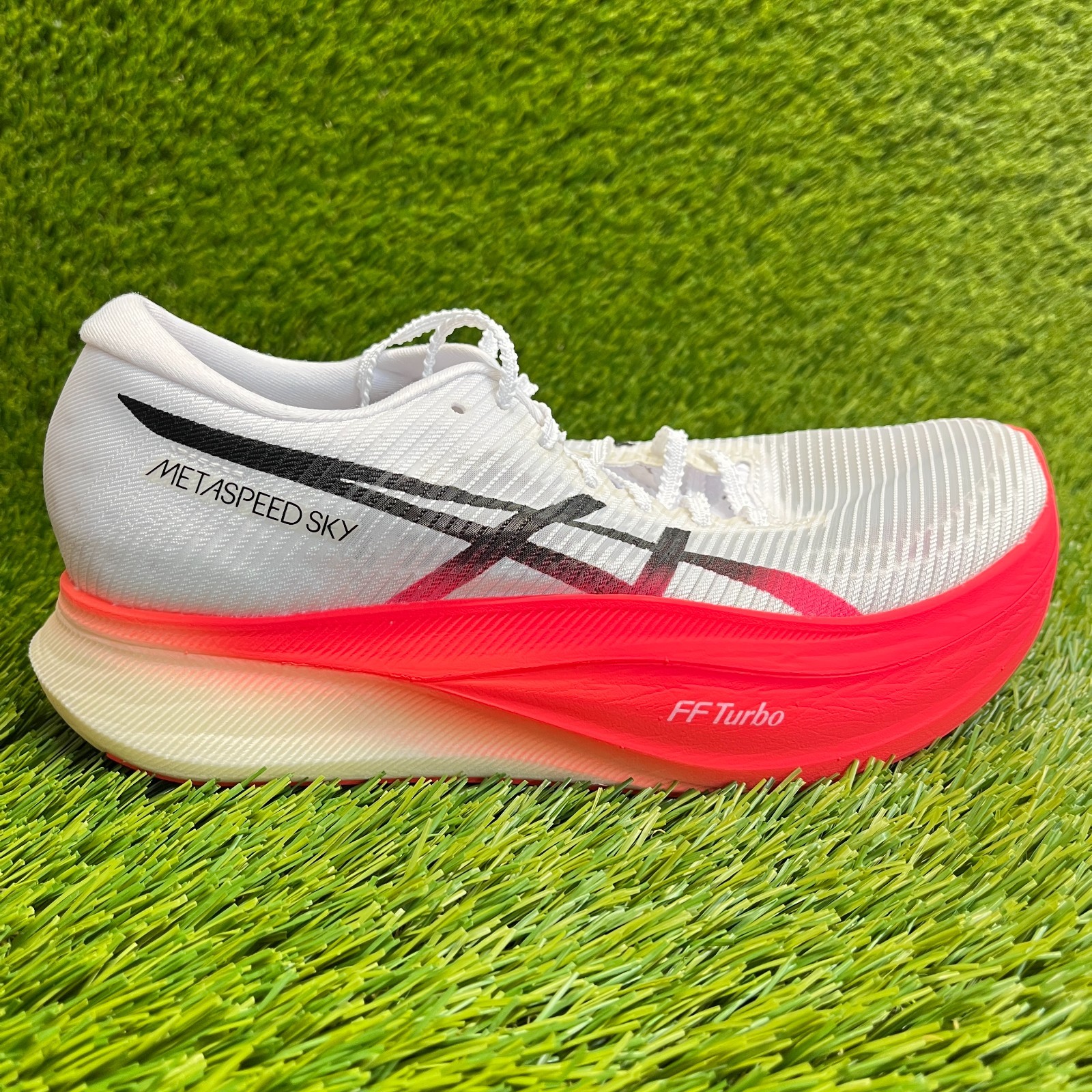 Asics Metaspeed Sky+ Mens Size 6 White Red Black Athletic Running Shoes Sneakers