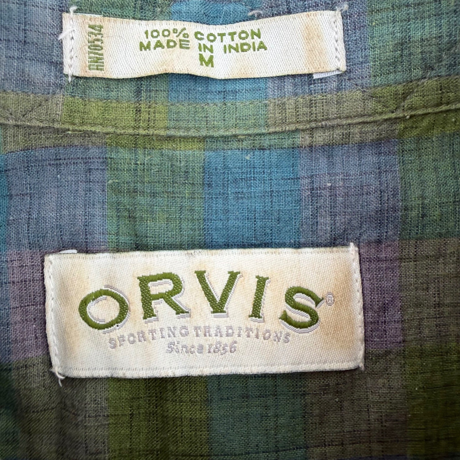 Orvis Button Down Shirt Mens Medium Green Plaid Short Sleeve Cotton 0438