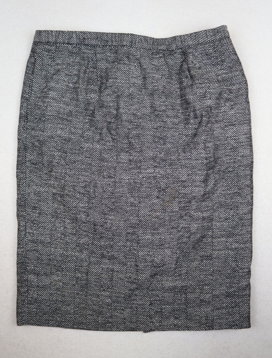 VINTAGE WOMEN’S BLACK & WHITE HERRINGBONE SKIRT SUIT – SAVILLE – SIZE 12P