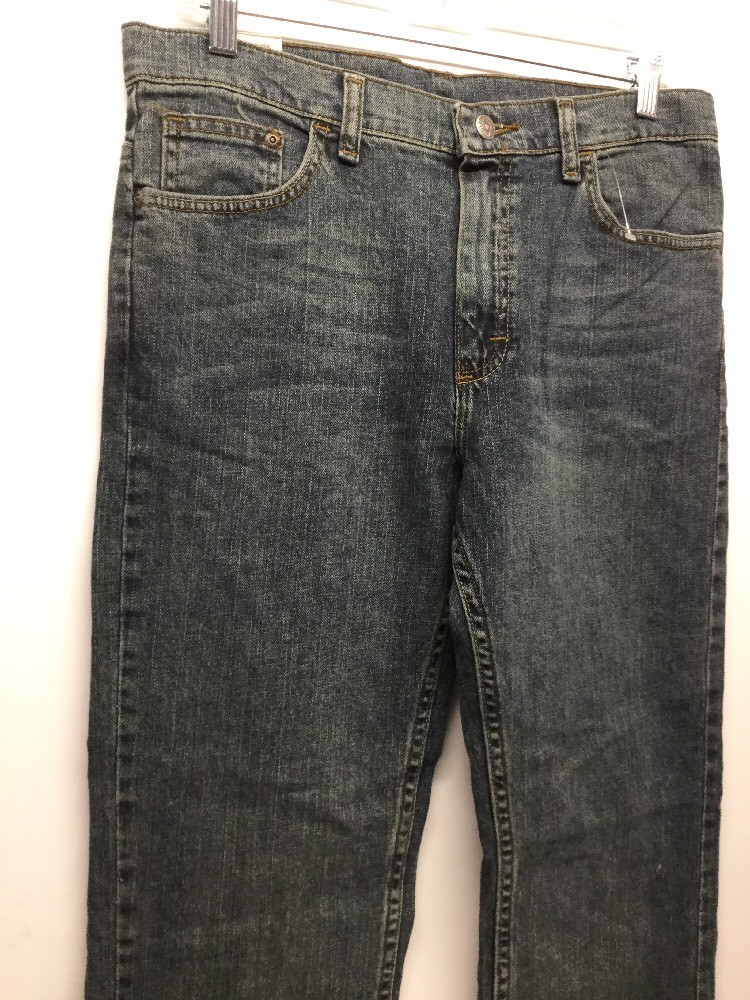 NWT Wrangler Slim Straight Adjustable Waistband Slim Straight Jeans Hazy Meadow