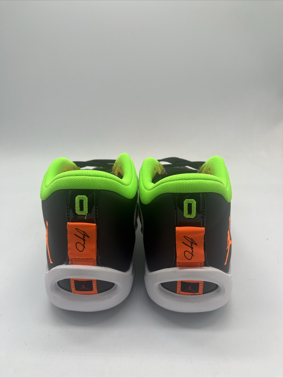 Jordan Tatum 1 White/Orange/Black Shoes DZ3324-108 Men’s Size 11.5