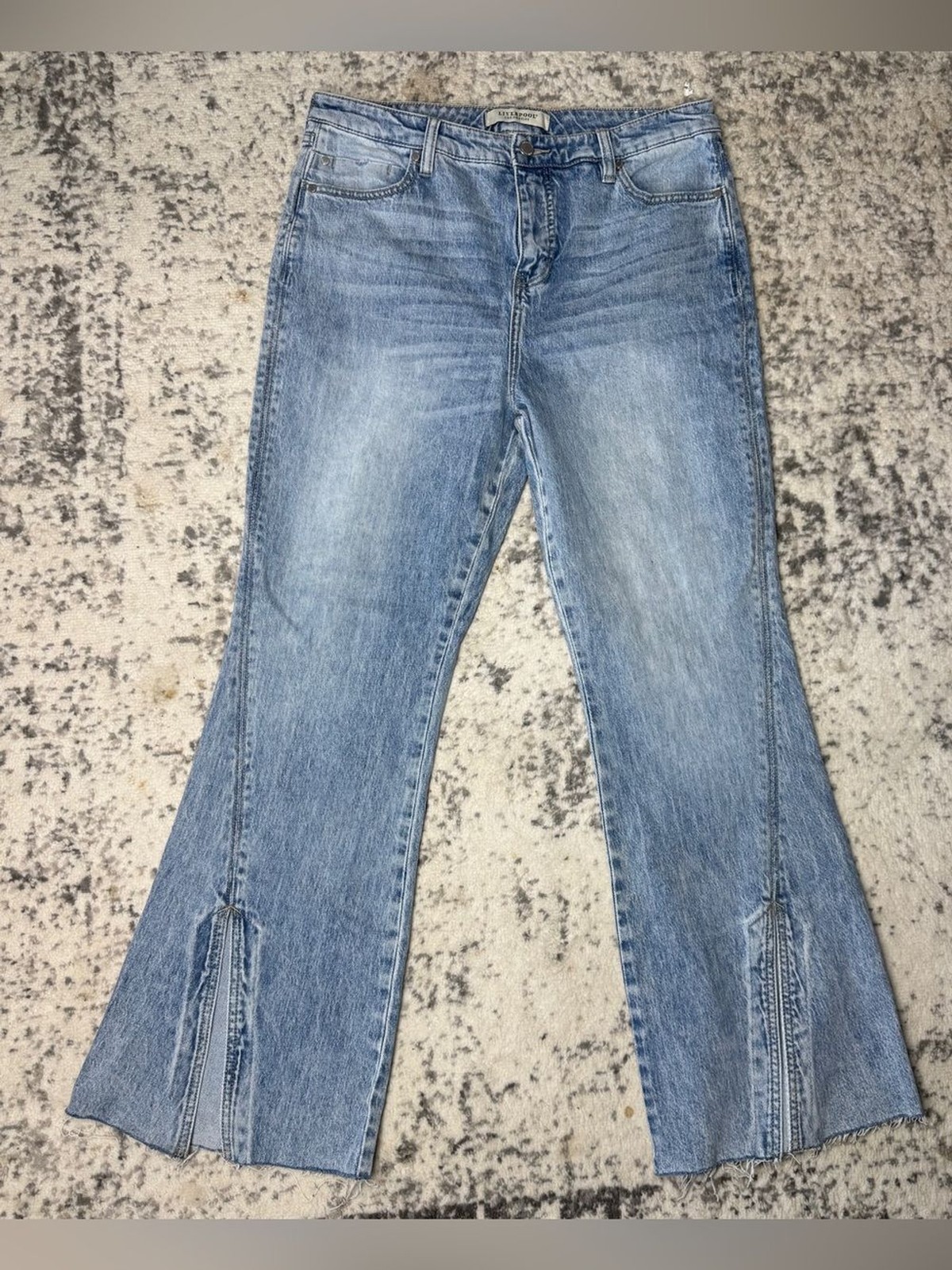 Liverpool Los Angeles:Hannah Flare leg size 10 Split Hem Raw Hem LightWash Denim