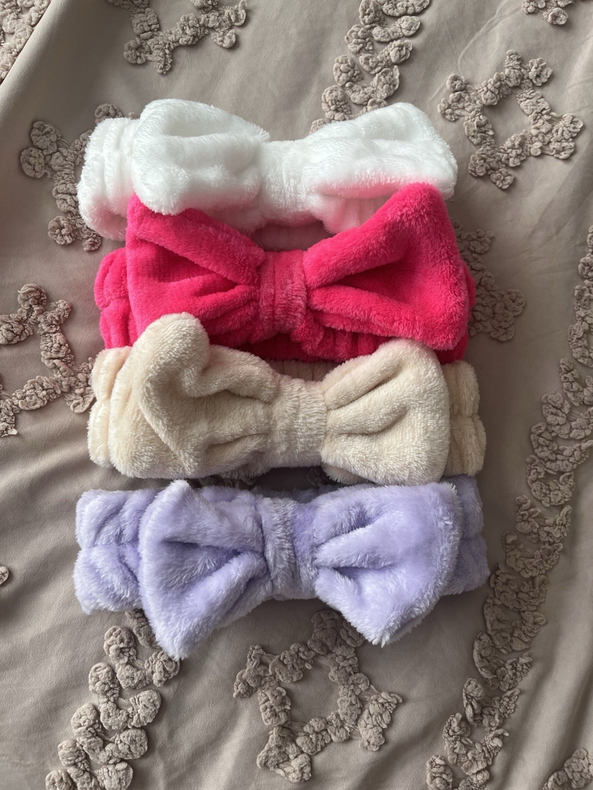 Lot of 4 Plush Bow Headbands Multicolor Stretch Polyester Hair Accessory Women