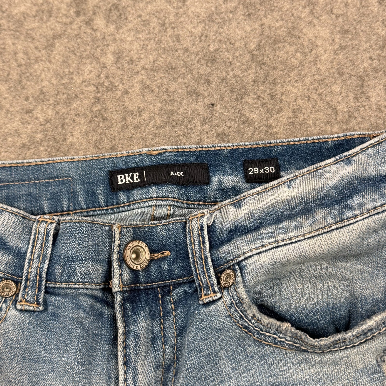 BKE Medium Wash Blue Stretch Denim Alec Slim-Straight Jeans Men’s Size 29×29*