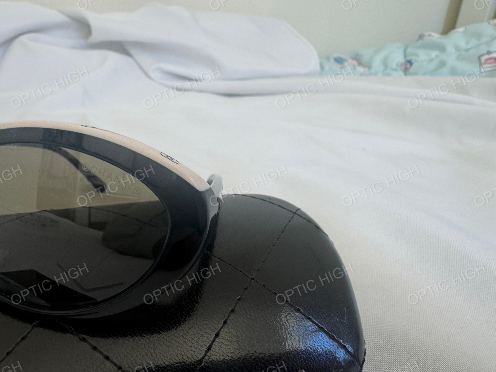 CHANEL CH5416 Beige & Black Acetate Oval Sunglasses