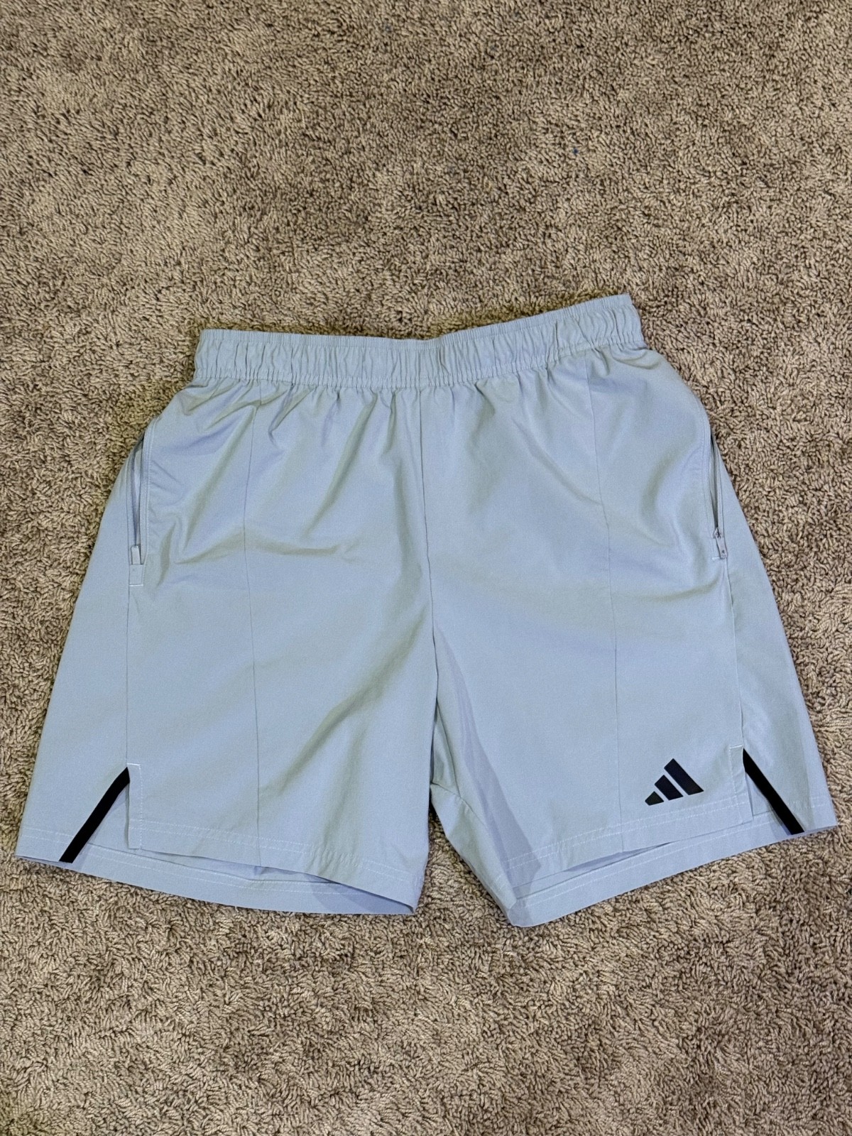 adidas D4T Training Shorts Men’s M 7” Halo Silver Zip Pockets