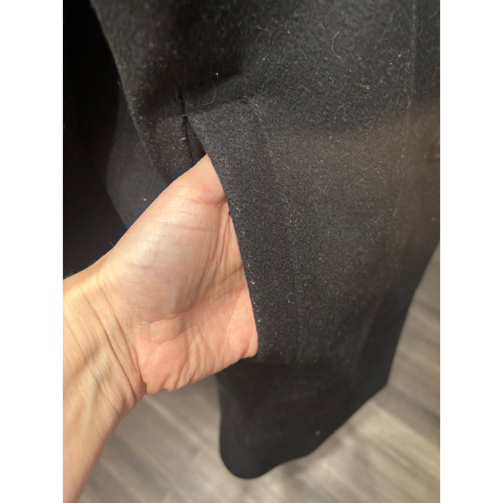 Jones New York wool long trenchcoat black minimalist old money size 14 W flaw