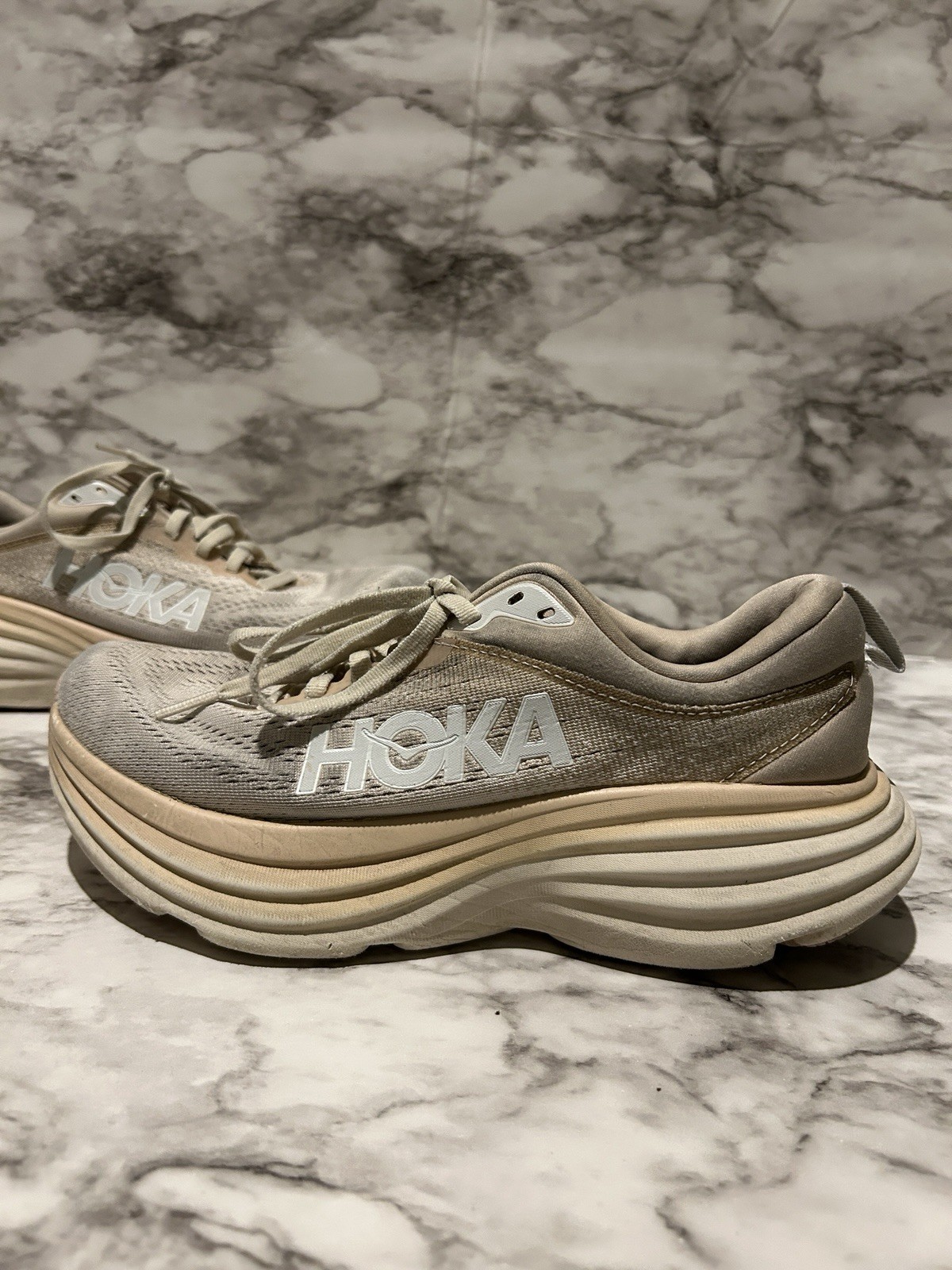Hoka Bondi 8 Shoes Womens 7 B Off White Shifting Sand Running Walking Gym