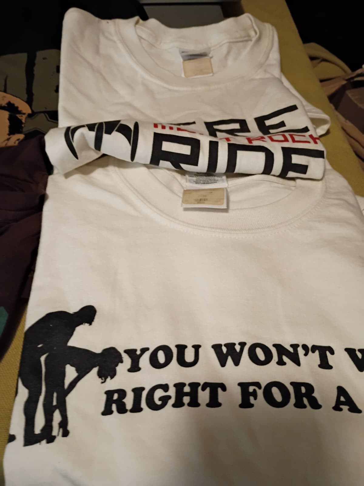 Lot of t shirts 24 pcs Various Sizes