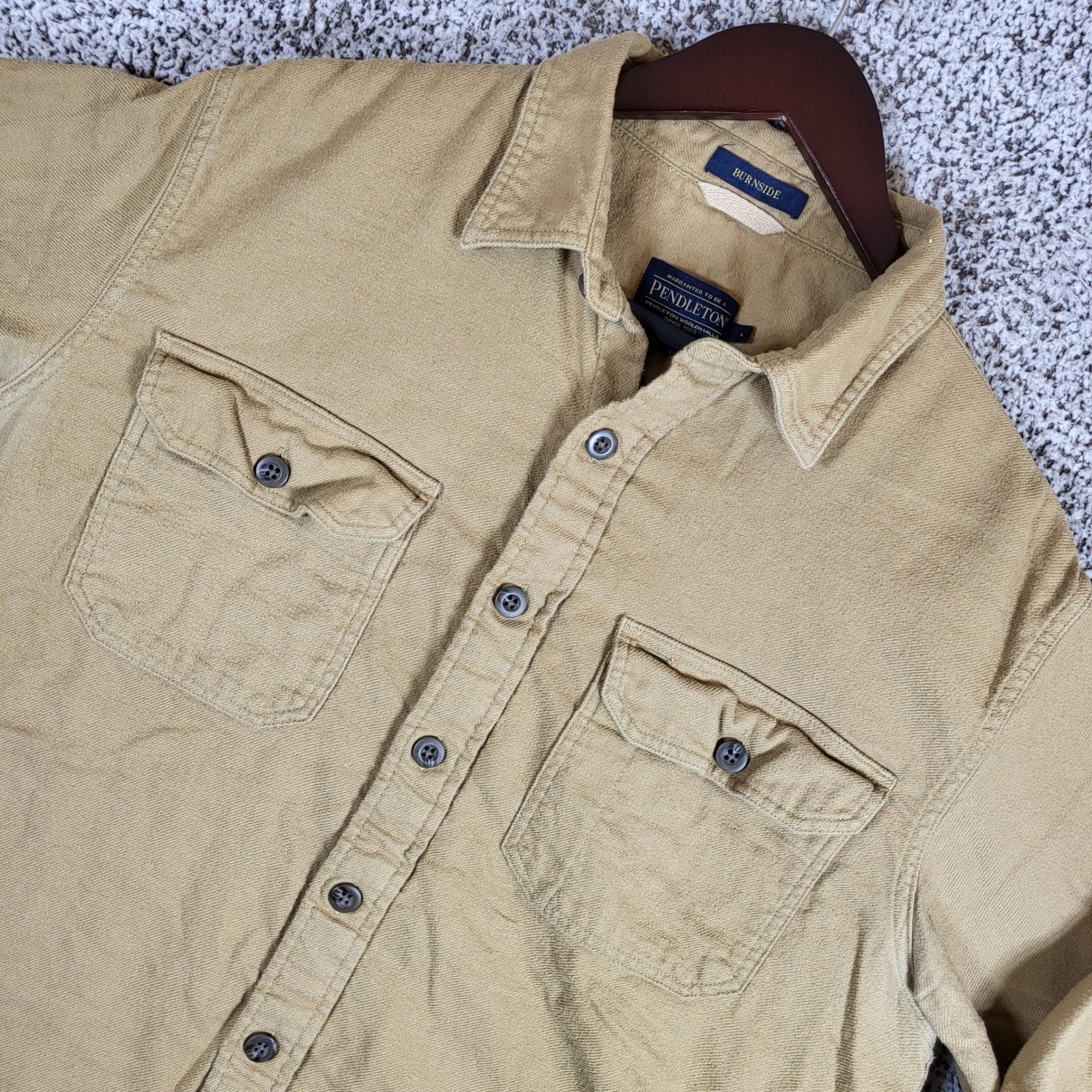 Pendleton Burnside Flannel Mens Button Up Shirt L Tan Brown Long Sleeve Pockets