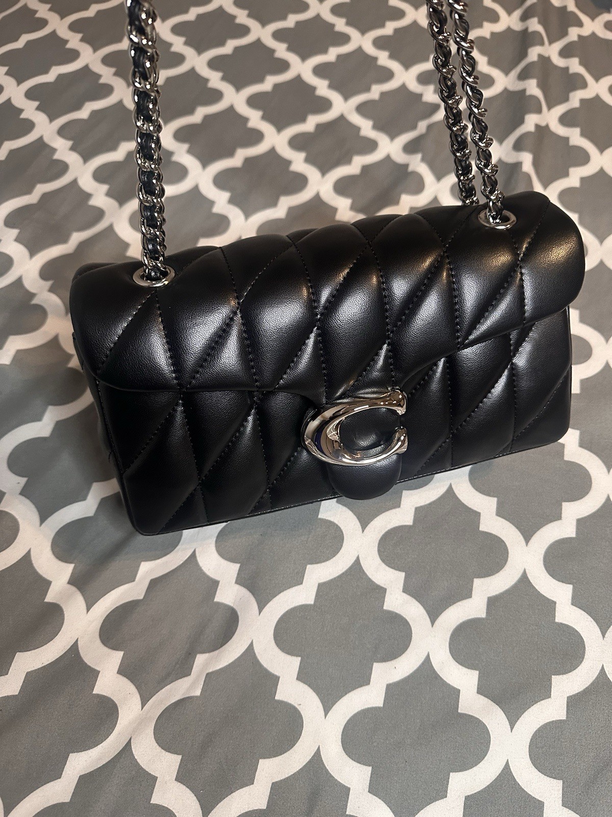 COACH Tabby Shoulder Bag 26 Quilted Silver/Black
