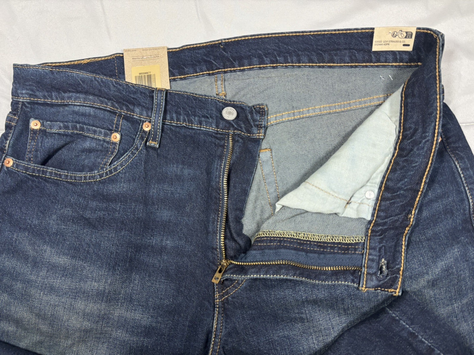 NWT Levi’s 559 Relaxed Straight Fit Stretch Rugged Blue Denim Jeans Mens 36×32