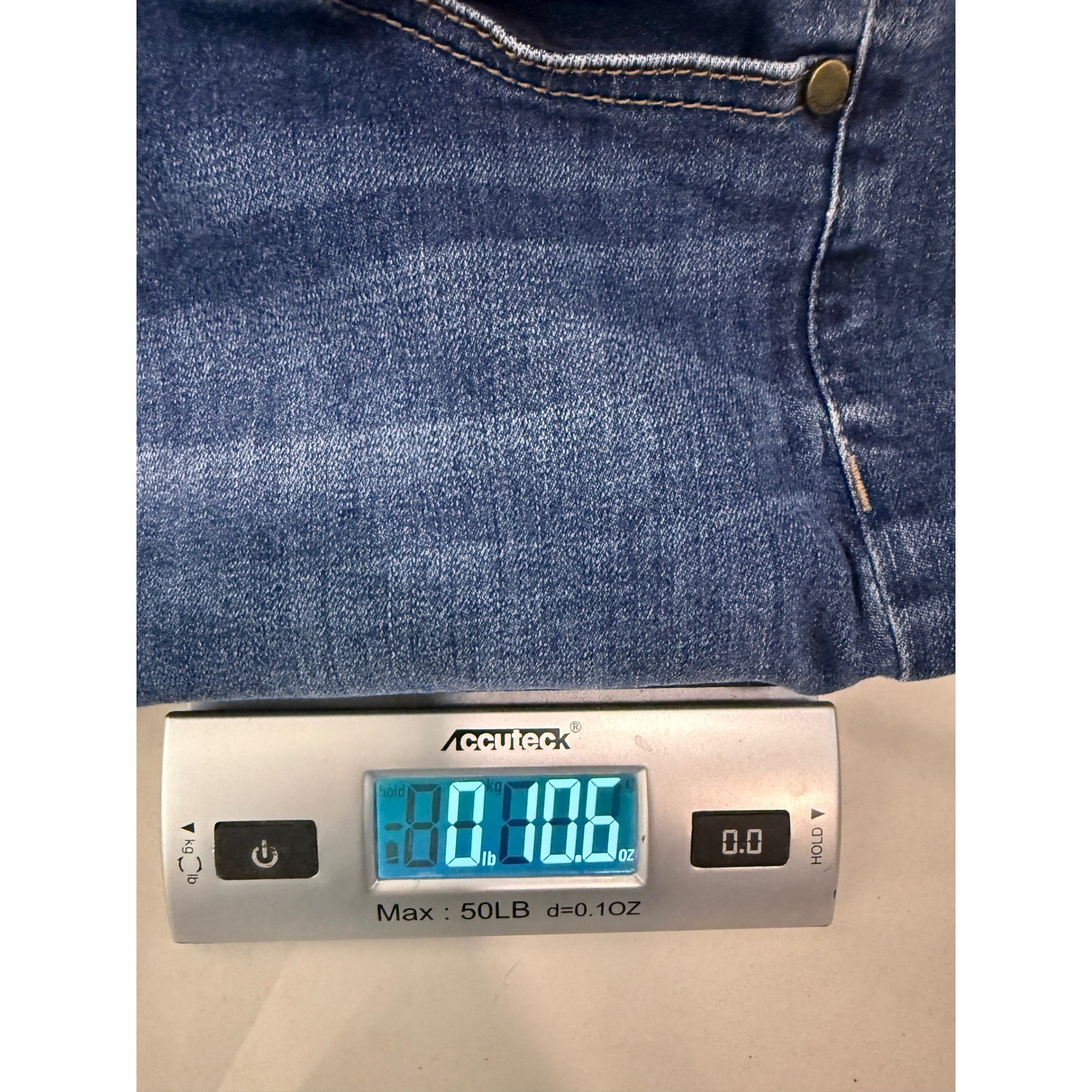 Liverpool Bermuda Denim Shorts Womens 8 Blue Montauk Mid Wash Stretch LM9027P11