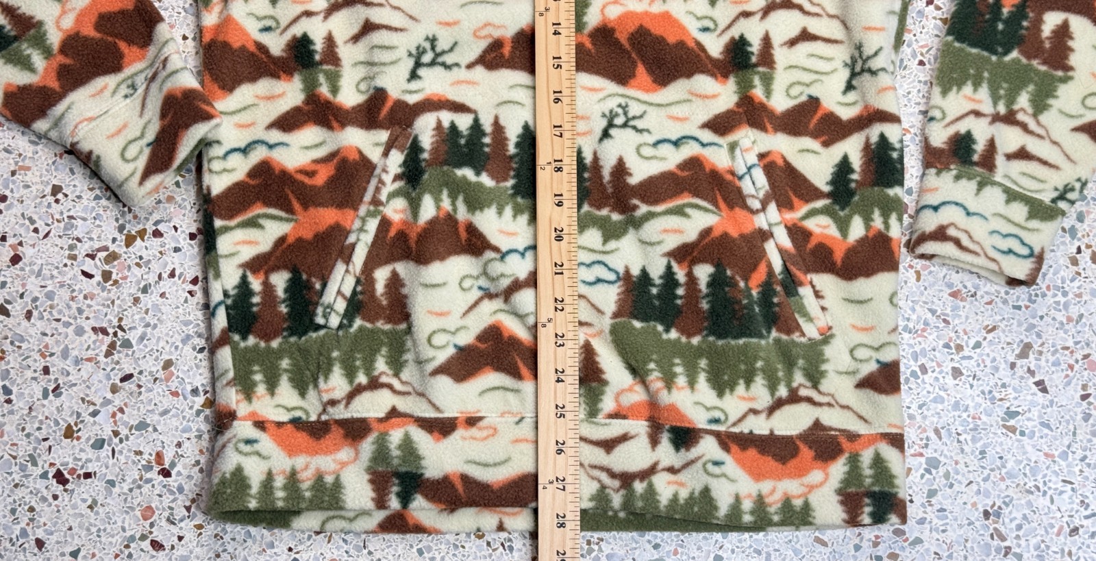Massive Outdoor 1/4 Zip Outdoor Nature Pattern Long Sleeve Hoodie Fleece Size S