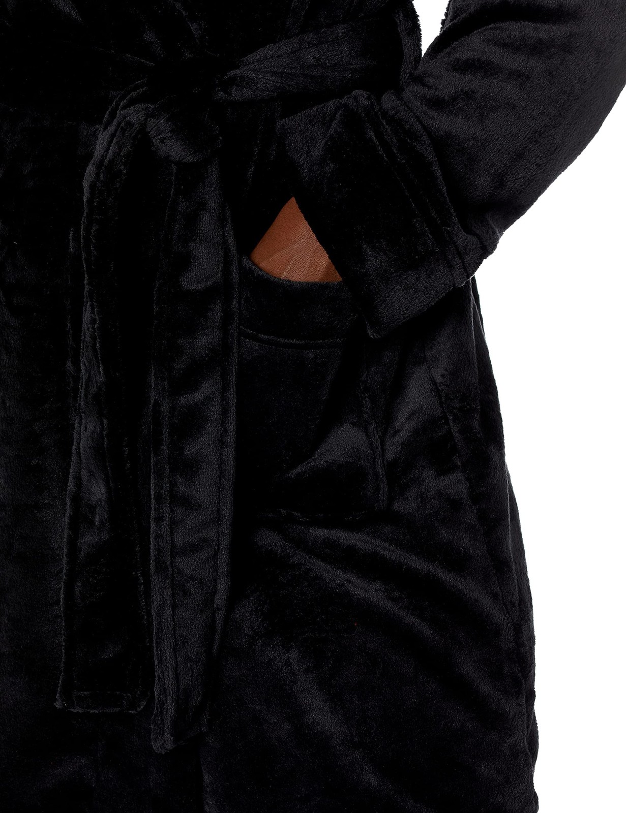 Amazon Essentials Women’s Mid-Length Plush Bath Robe, Loungewear (Available in