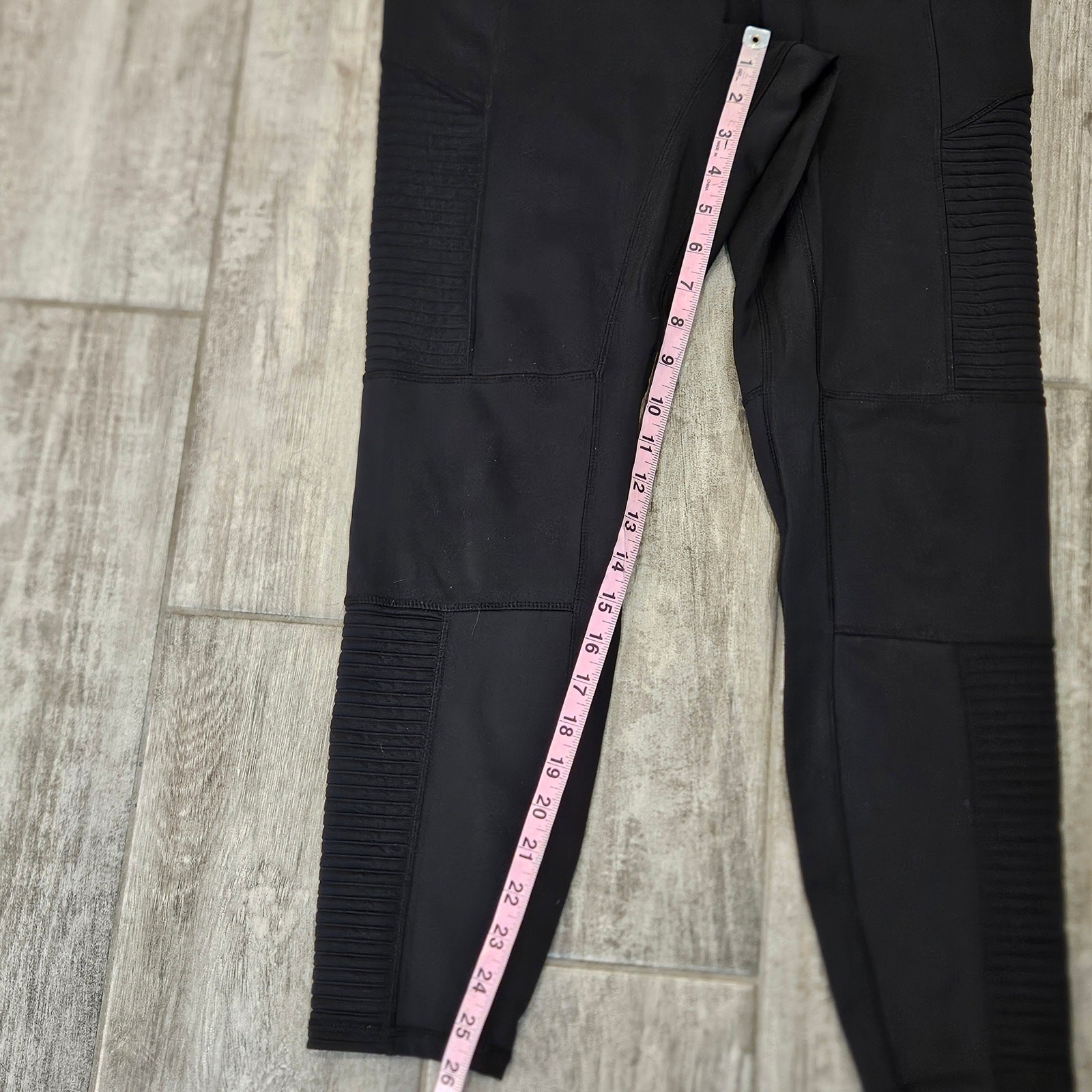 Fabletics Sports Bra & Leggings Set Women’s XXL High Rise Activewear Athleisure