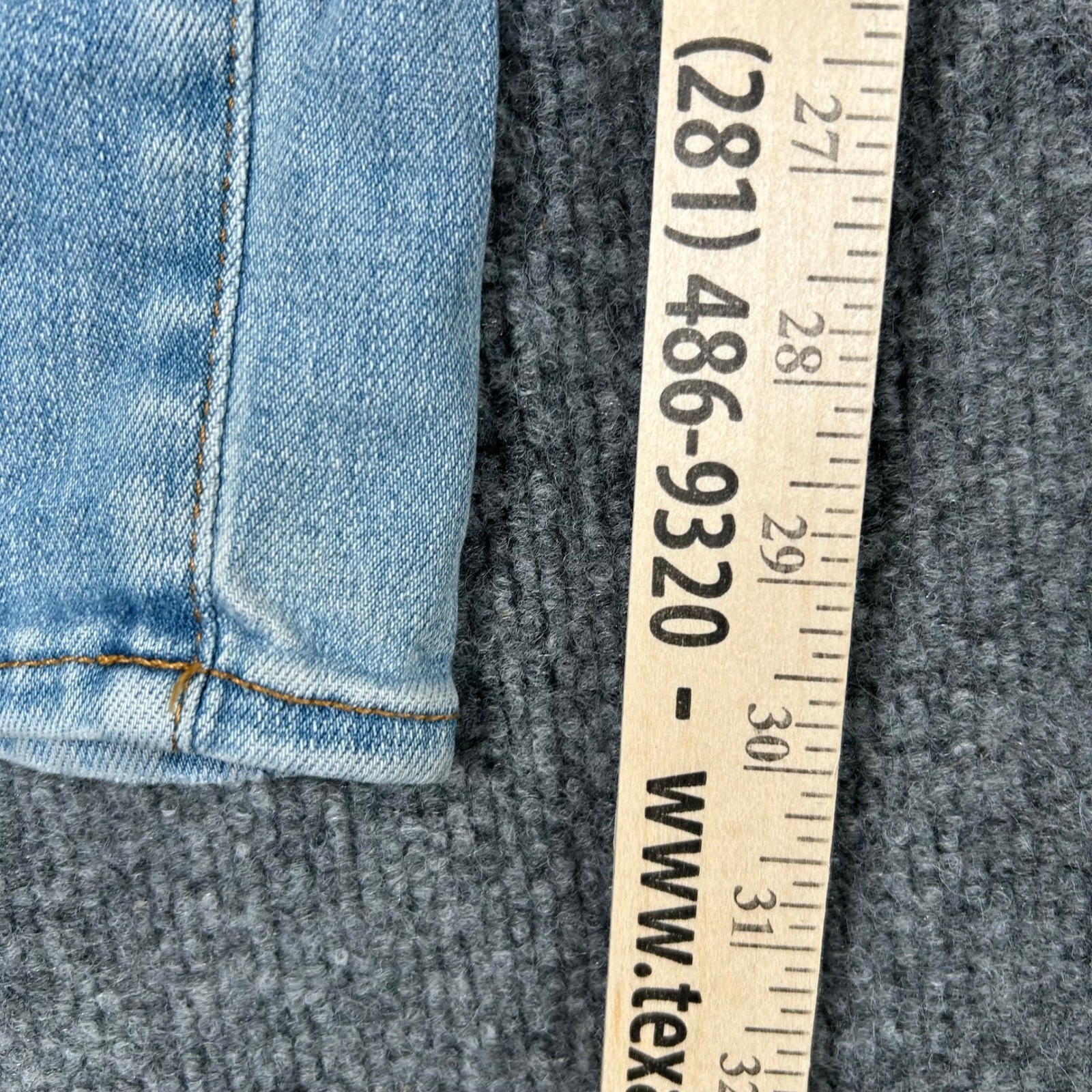 American Eagle Jeans Mens 28×32 Light Wash Slim Fit Stretch Denim Casual 10431