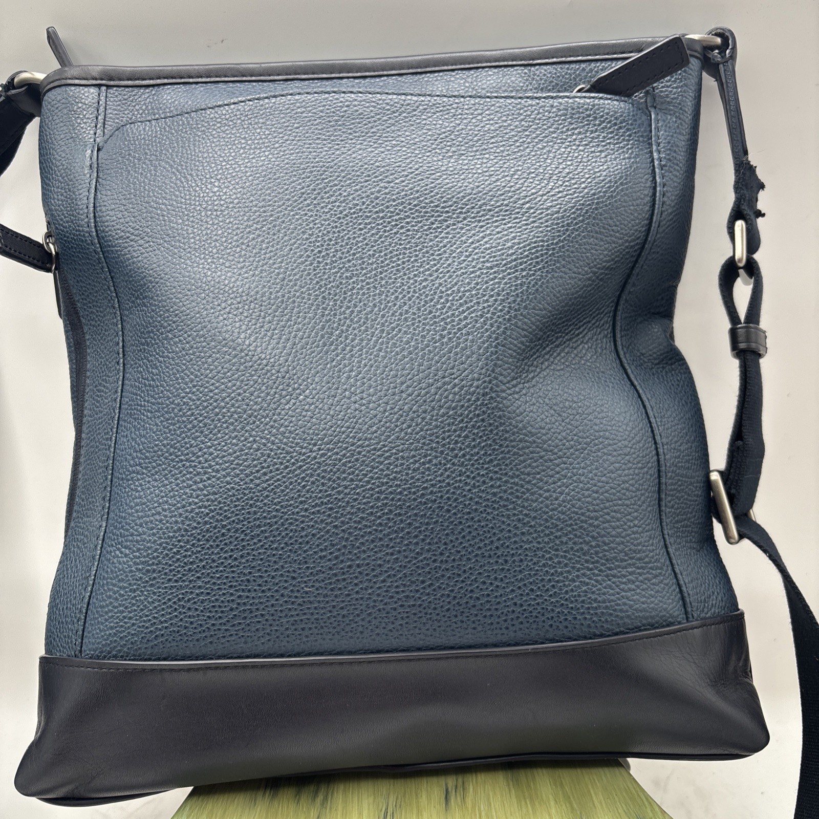 NWT COACH CLASSIC CAMDEN TECH LEATHER FILE MESSENGER BAG CROSSBODY BAG F71341