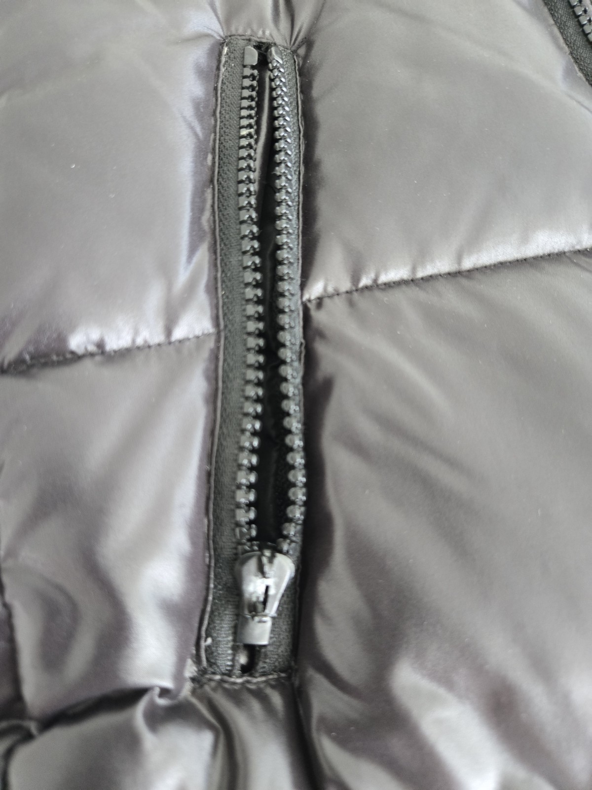 Women`s Moncler Nylon Puffer Jacket Authentic Size 3