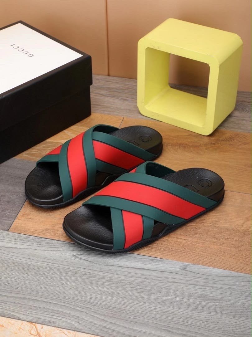 Gucci Men’s Red/Green Web Striped Crisscross Slide Sandals Black 9 Rubber