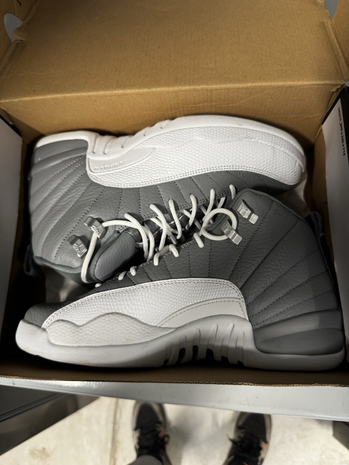 Nike Air Jordan 12 Retro (Gs) Stealth-White-Cool Grey Sz 7y [153265-015]