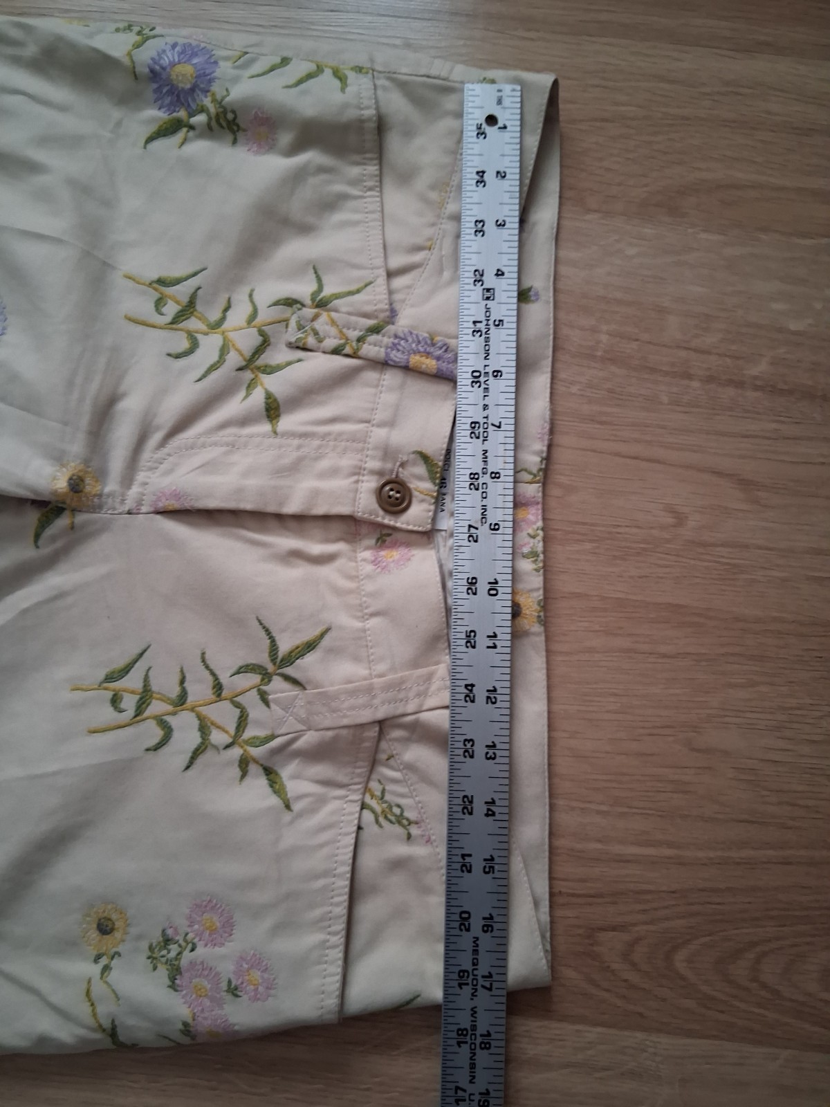 Dolce & Gabbana Women’s Floral Embroidered Beige Straight Leg Lined Pants