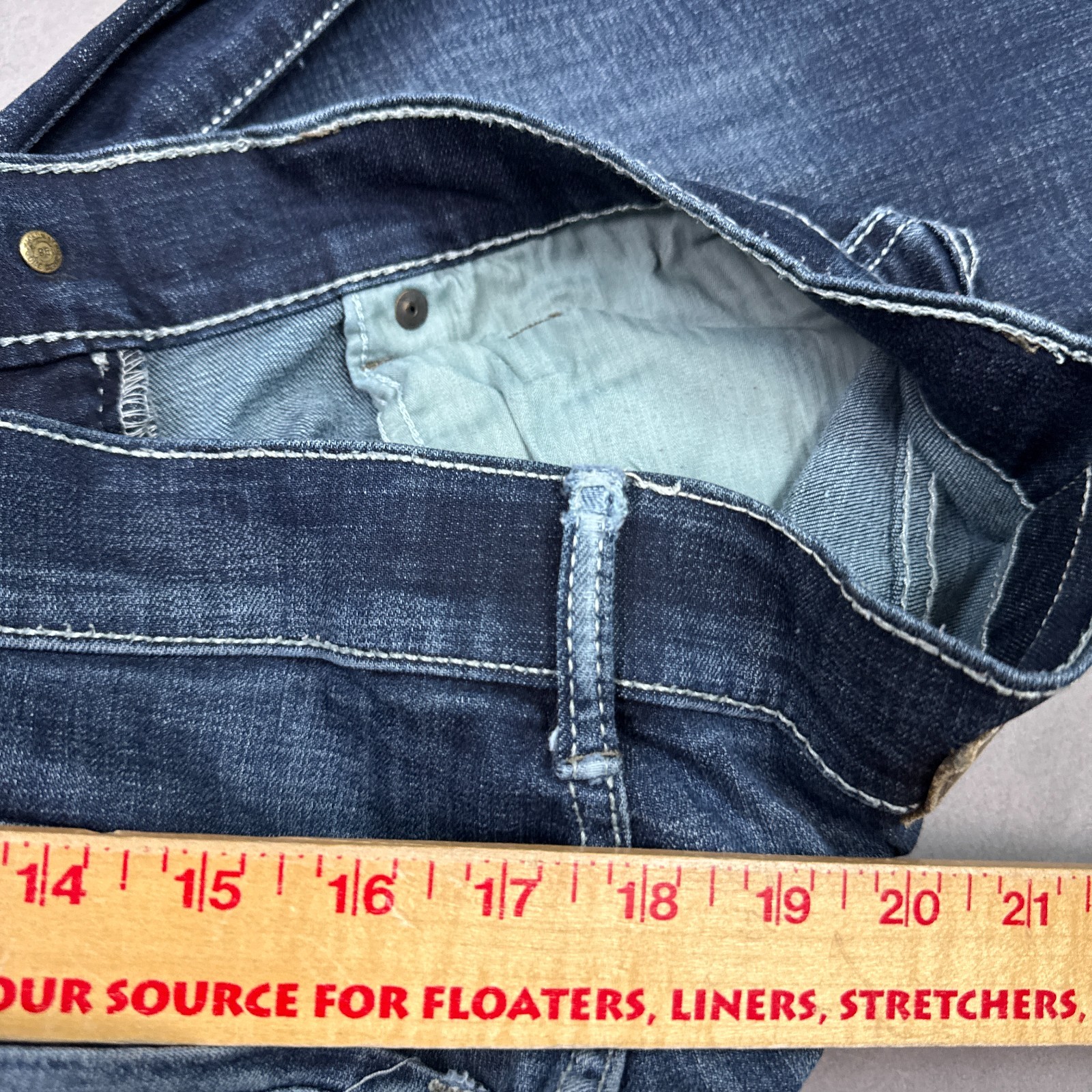 BKE Buckle Jeans Mens 30×32 Blue Aiden Pants Ultra Stretch Distressed Dirty Wash