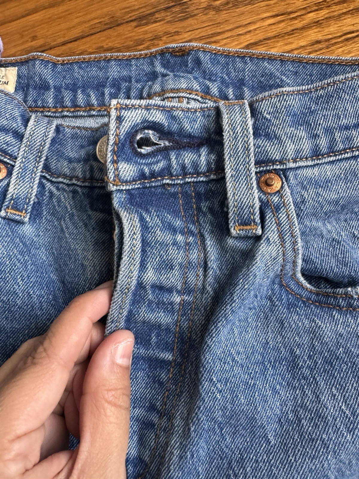 Levi’s Premium 501 Men’s Blue Denim Straight Leg Button Fly Distressed Jeans