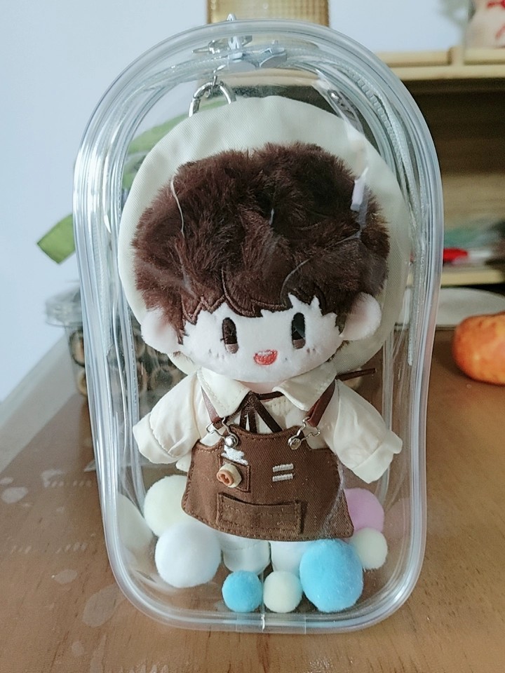 Suitable for 19cm plush toys Transparent Protective Display Pouch Keychain Hot！