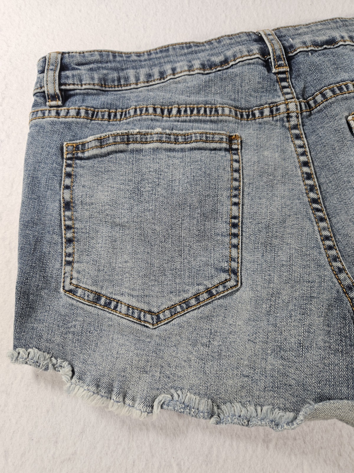 Billabong Distressed Denim Shorts Size 28 Button Fly Cut Off Frayed Hem Blue