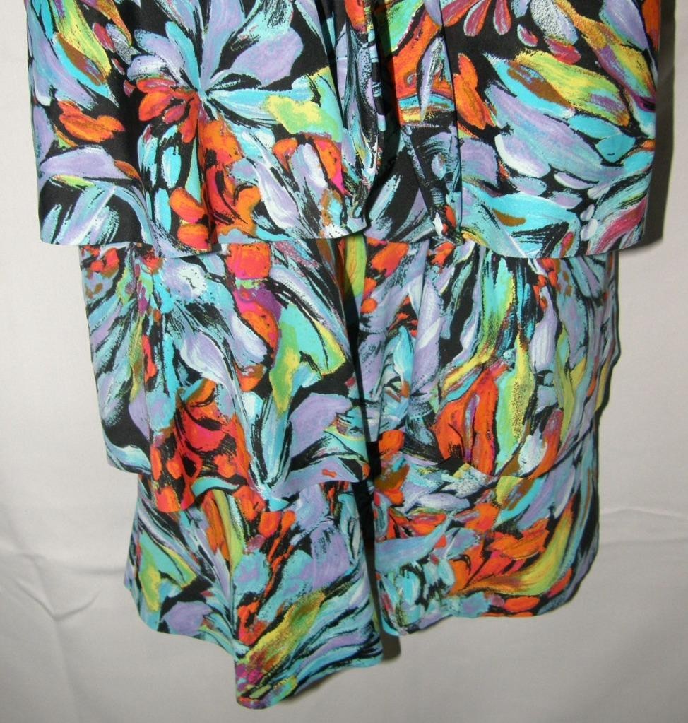 AVENUE Colorful Plus Sz 22 Built In Bra Adjustable Straps Tiered Tankini Top
