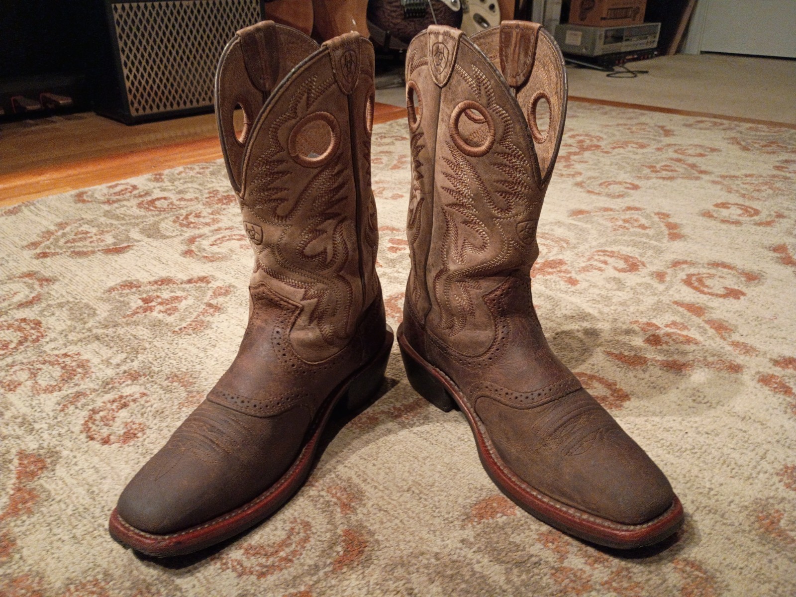 ARIAT ROUGHSTOCK BROWN BULLHIDE LEATHER SQUARE TOE COWBOY BOOTS #34828 MENS 7.5D