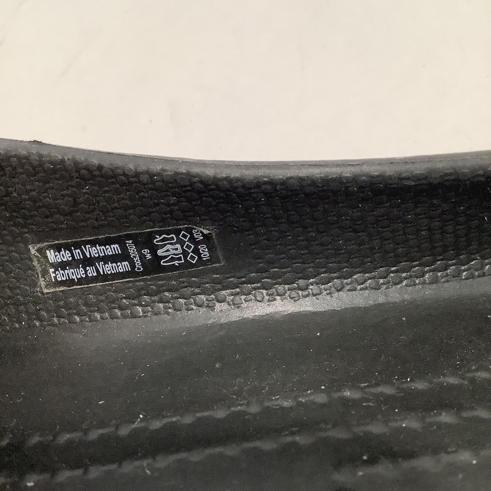 Crocs Women’s Size 9M Black Slip Resistant Shoes Comfortable Work Flats, Exc