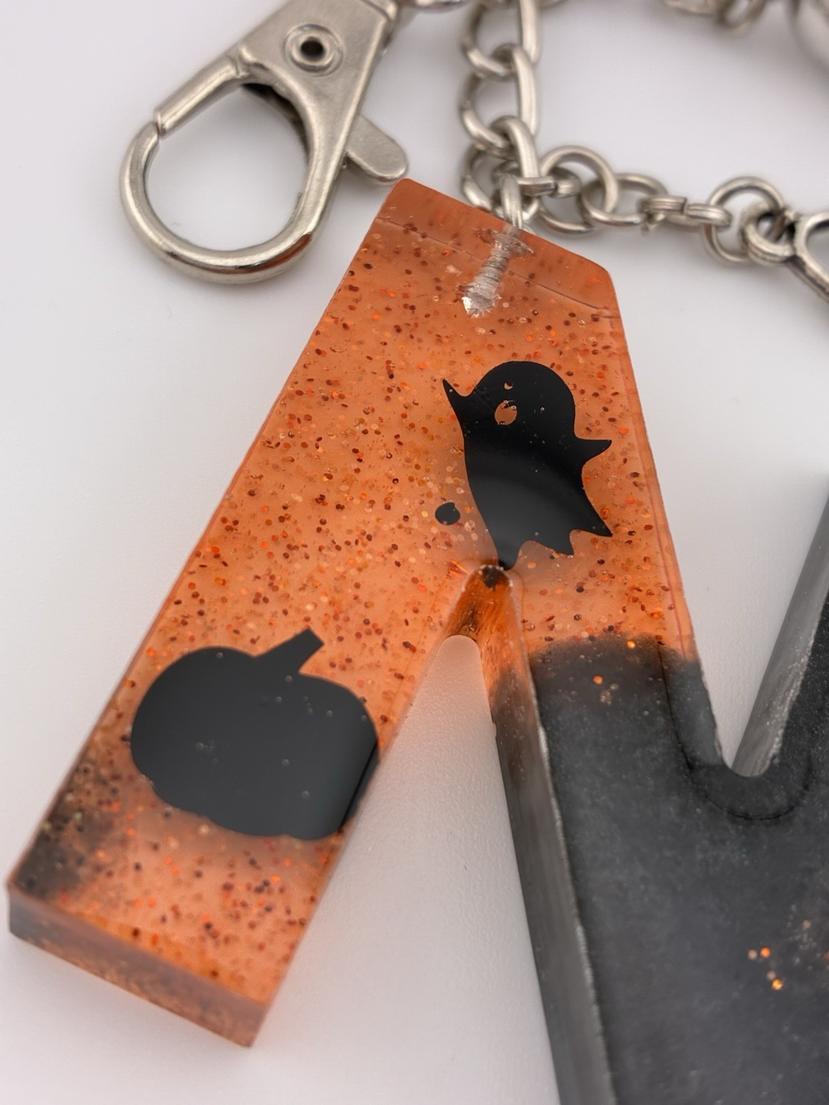 Handmade Halloween Letter N Resin Keychain Ghost Pumpkin Clock Tassel New